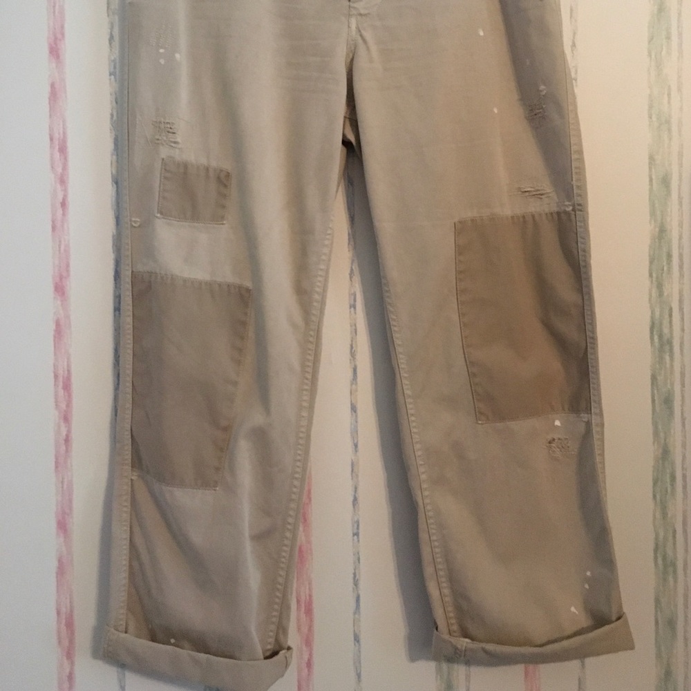 ❌❌SOLD❌❌ J.CREW Distressed Chinos(PRICE FIRM) - Picture 3 of 6